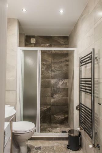 Apartamento Magnolia #colony_skg_city_center
