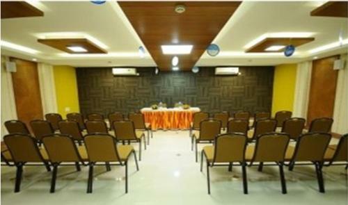 Hotel Ragavendra Residency