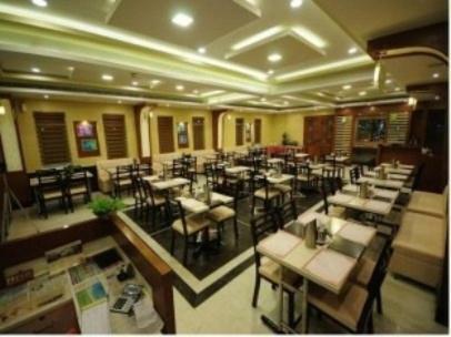 Hotel Ragavendra Residency