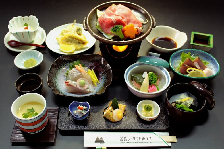 Miyajima Seaside Hotel
