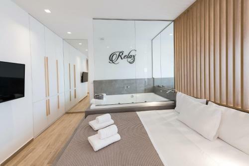 Porto Sea View Apartments - Luxury Junior Suites