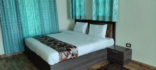 Hotel Royal Ace Mashobra