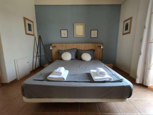 Philos House