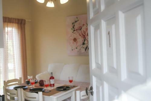 Bed & Breakfast Navigator Villas - Houses