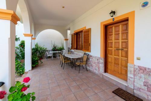 Villa Sophia Apartments By Corfuescapes