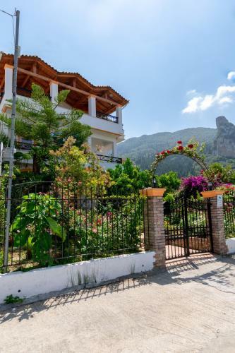 Villa Sophia Apartments By Corfuescapes