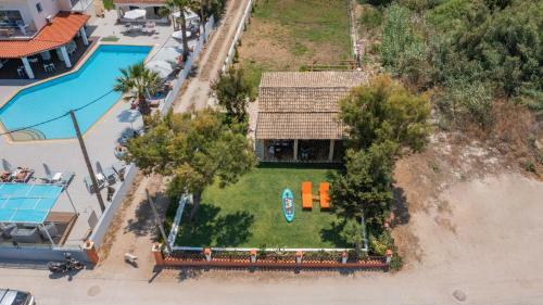 Villas Yiannitsis, Acharavi Beach