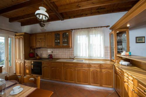 Apartamento Frosos Beachfront Maisonette Acharavi
