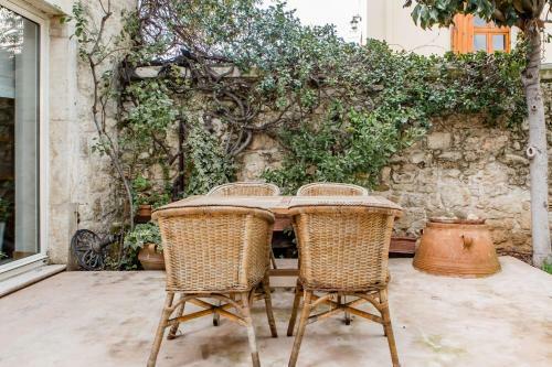 Villa Minimalist Stone Country House