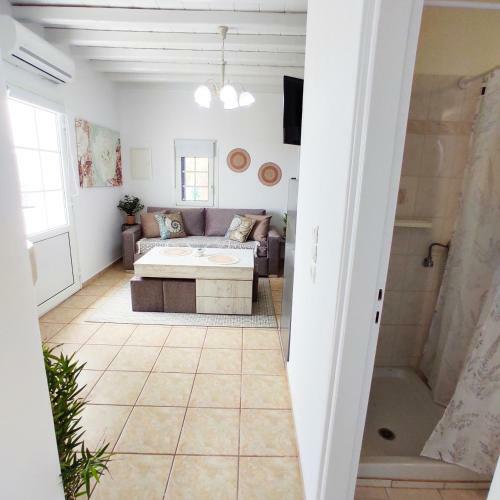 Avalon Cosy Apartments, Minimal Villas With Swimming Pool