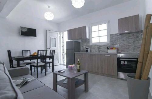 Avalon Cosy Apartments, Minimal Villas With Swimming Pool