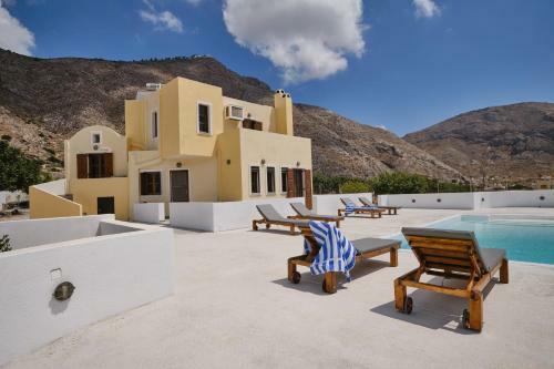 Private Villa Evgenia With Swimming Pool