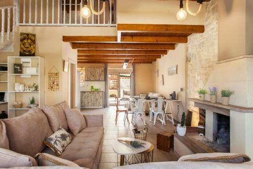 Villa Beach Saint Pelagia