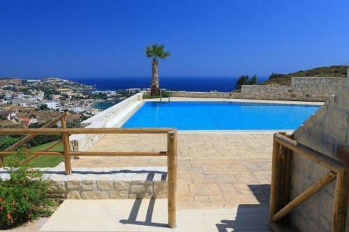 Villa Paradissi