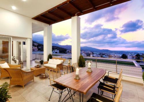 Spacious Mint Luxury Villa Access To Private Beach