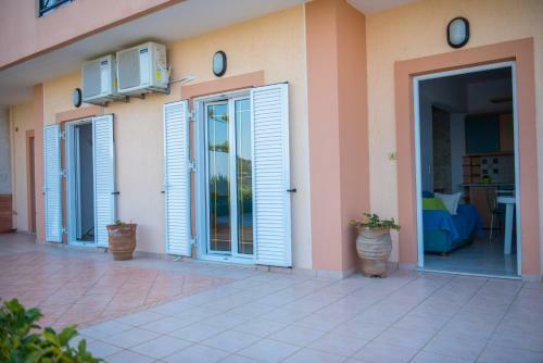 Fnk Apartments With Sea View