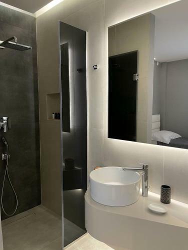Rock Bay Villas - Luxury Villas In Crete