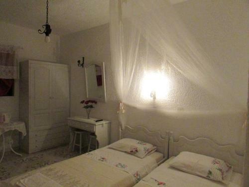 Apartamento Entire Guesthouse - 27 People