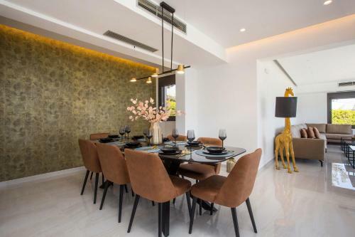 Villa Indira
