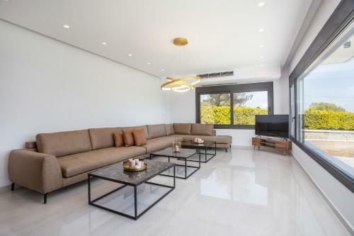 Villa Indira