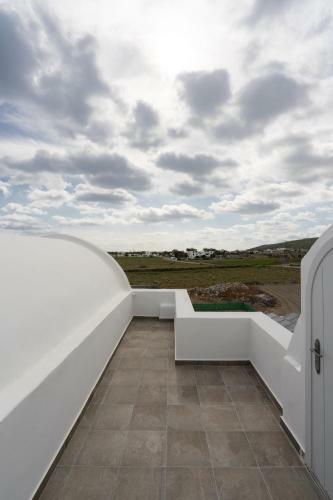 Hotel White Lily - Adults Only 16 Plus