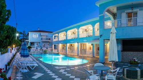Hotel Anna Studios & Apartments