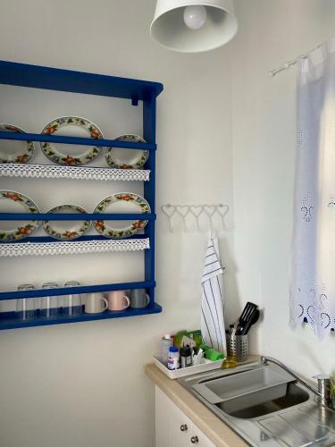 Cavos Studio By The Sea (west)