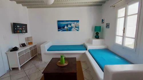 Ornos Athina Apartment