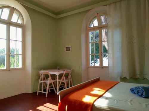 Romantic Rooms With Stunning Sea View