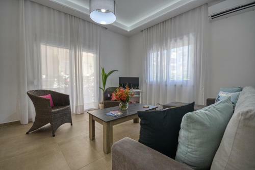The Rhodes Marina Apartment
