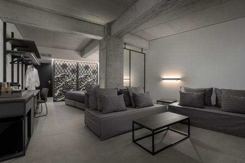 Hotel Essence Suites
