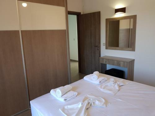 Villa Angela's Sea View 3 Bd House
