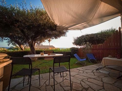 Apartment With Private Garden, Next To The Beach