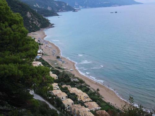 Sunny Apartment In Corfu With Balcony