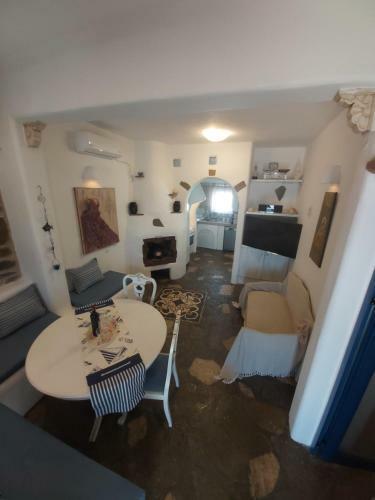 Crystal Villa 4