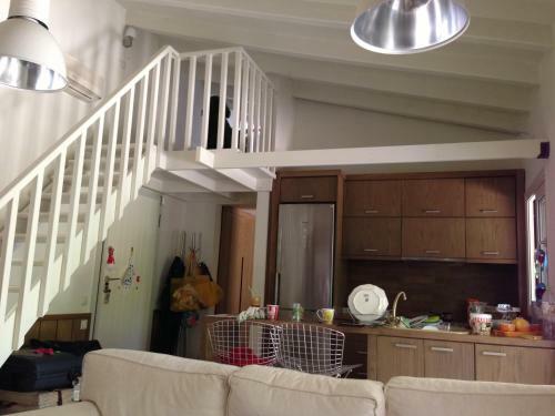 Sani Villa Leventis, Apollon And Sokrates Corner