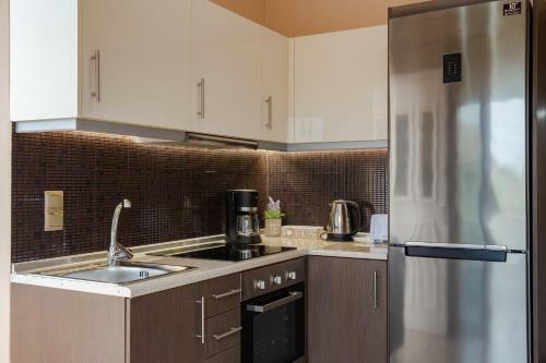 Electi Apartments Charaki