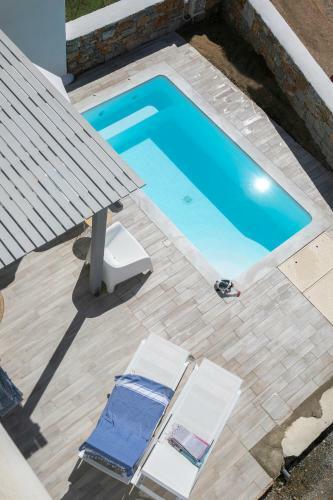 White Nadora Naxos Villa