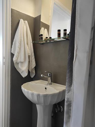 Apartamento Budget Studio 2 - Renovated January 2020