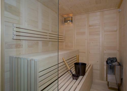 Imperium Luxury Villas-sauna, Jacuzzi & Heated Pool