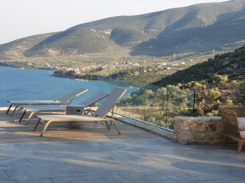Villa Shades Of Blue