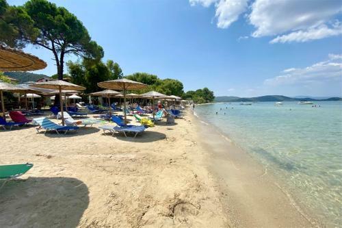 Epavli Alexandros Luxury Villa