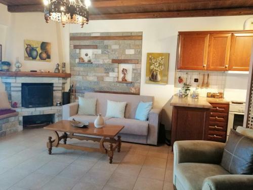Uranous Blue Luxury Villa Agios Ioannis Papa Nero