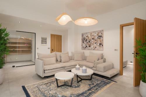 Hermes Grand Luxury Beachfront Villa & Spa!