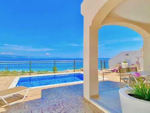 Luxury Villa Akti Barbati 1 With Private Pool