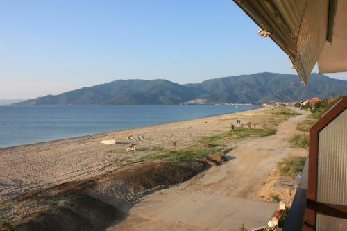 Sea View Apartments No 06