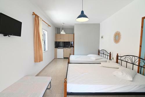 Hotel Kostas Goulopoulos Rooms