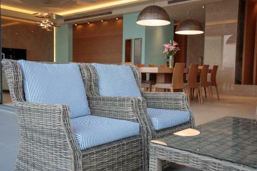 Amfitriti Luxury Villa