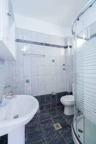 L&k Apartment Golden Beach