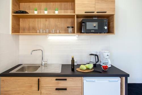 Ligia Waterfront Apartments